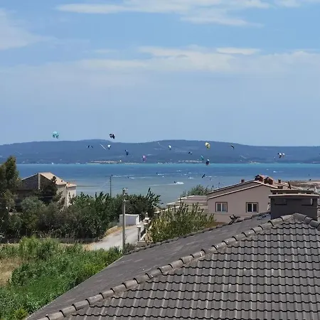 Apartment Funny Near Kite Surf Center *